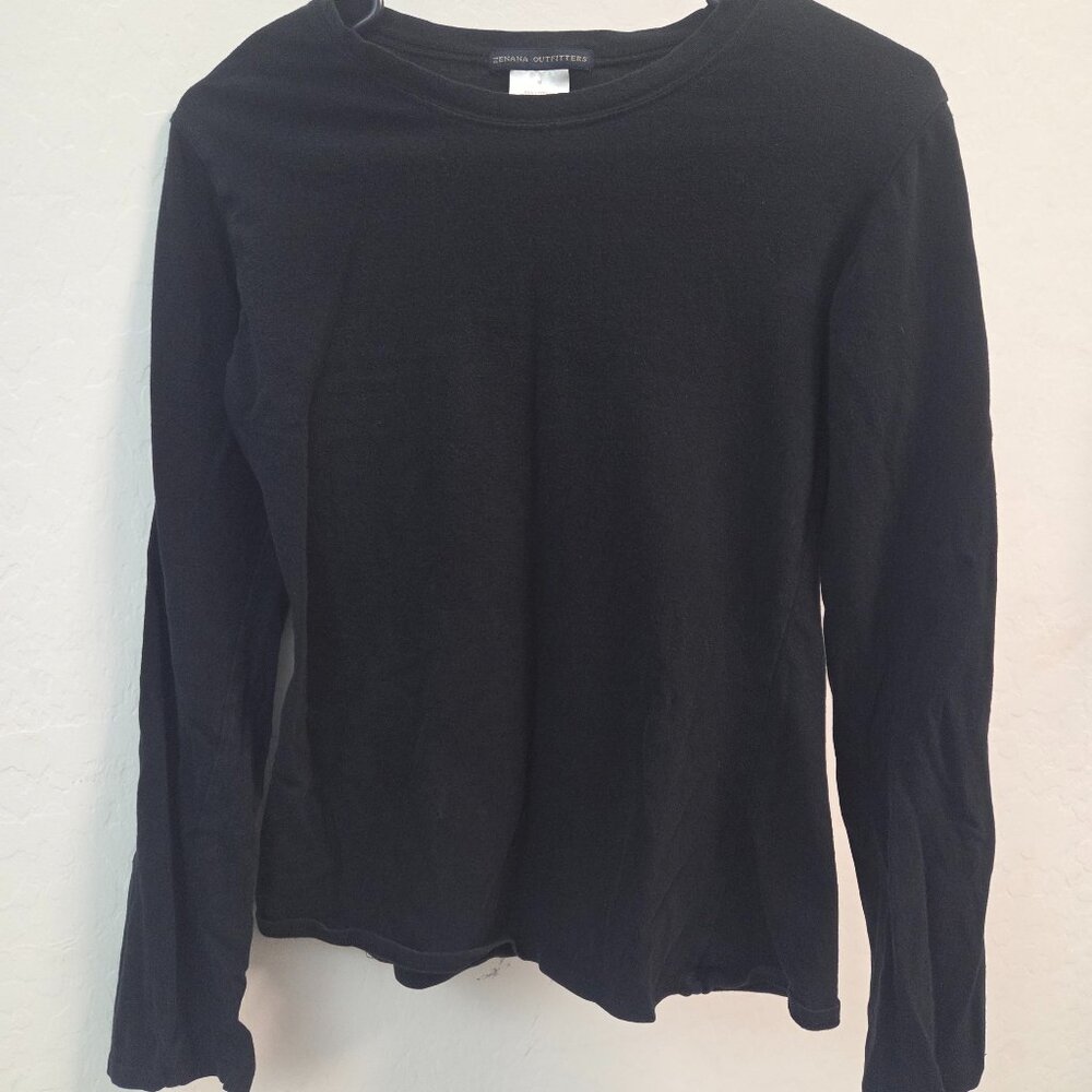 Zenna‎ Outfitters- Black woman's long Sleeve Fitted medium shirt